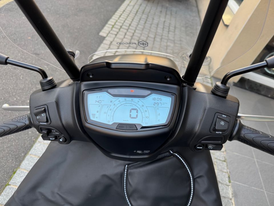 PIAGGIO MEDLEY 125 S 4