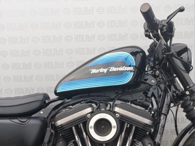 HARLEY-DAVIDSON SPORTSTER IRON 883 ABS 4