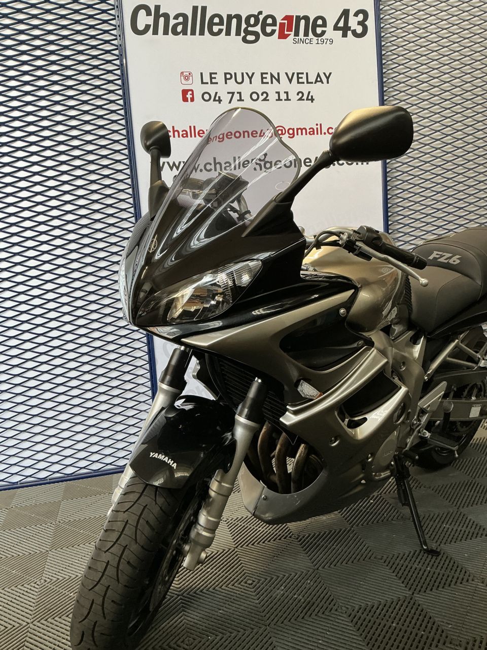 YAMAHA FZ6 600 FAZER GT 4