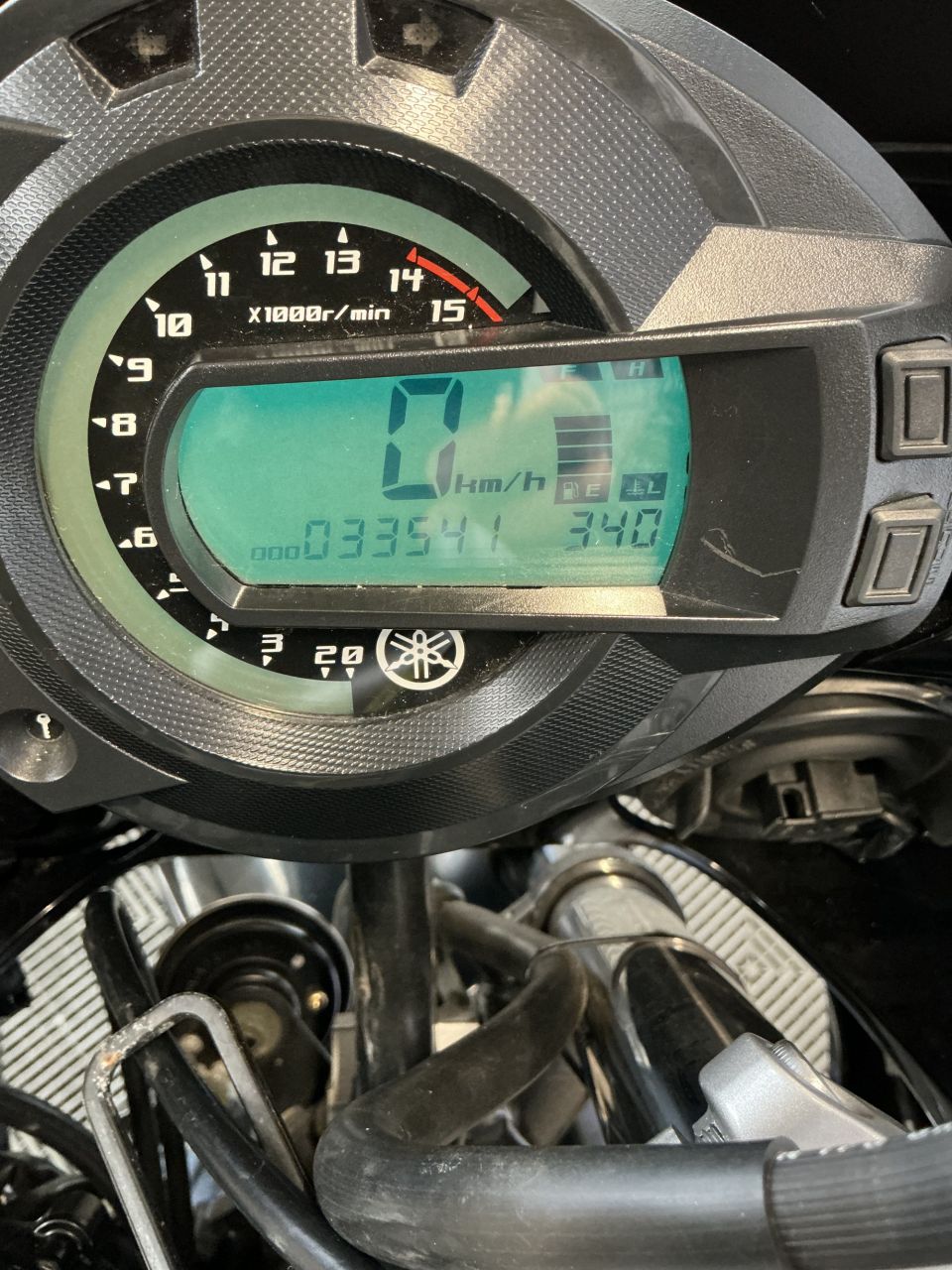 YAMAHA FZ6 600 FAZER GT 4