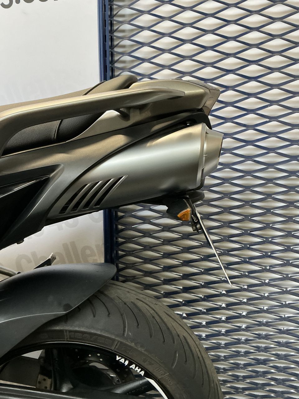 YAMAHA FZ6 600 FAZER GT 4