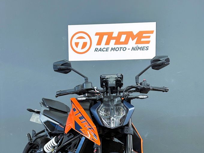KTM 125 DUKE ABS 4