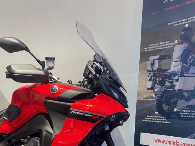 YAMAHA TRACER 9 4