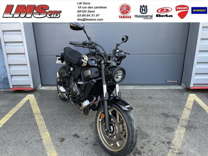 YAMAHA XSR 700 4