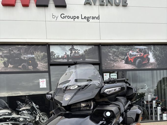 CAN-AM SPYDER F3-T LIM 4