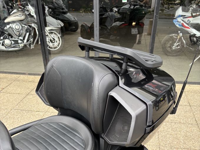 CAN-AM SPYDER F3-T LIM 4