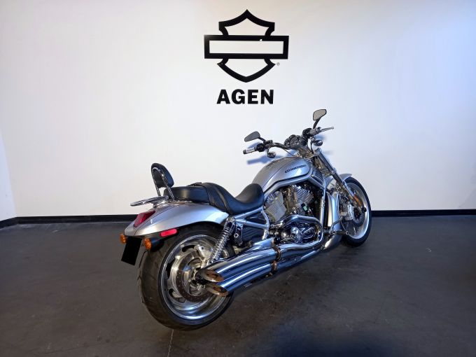 HARLEY-DAVIDSON V-ROD 1250 4