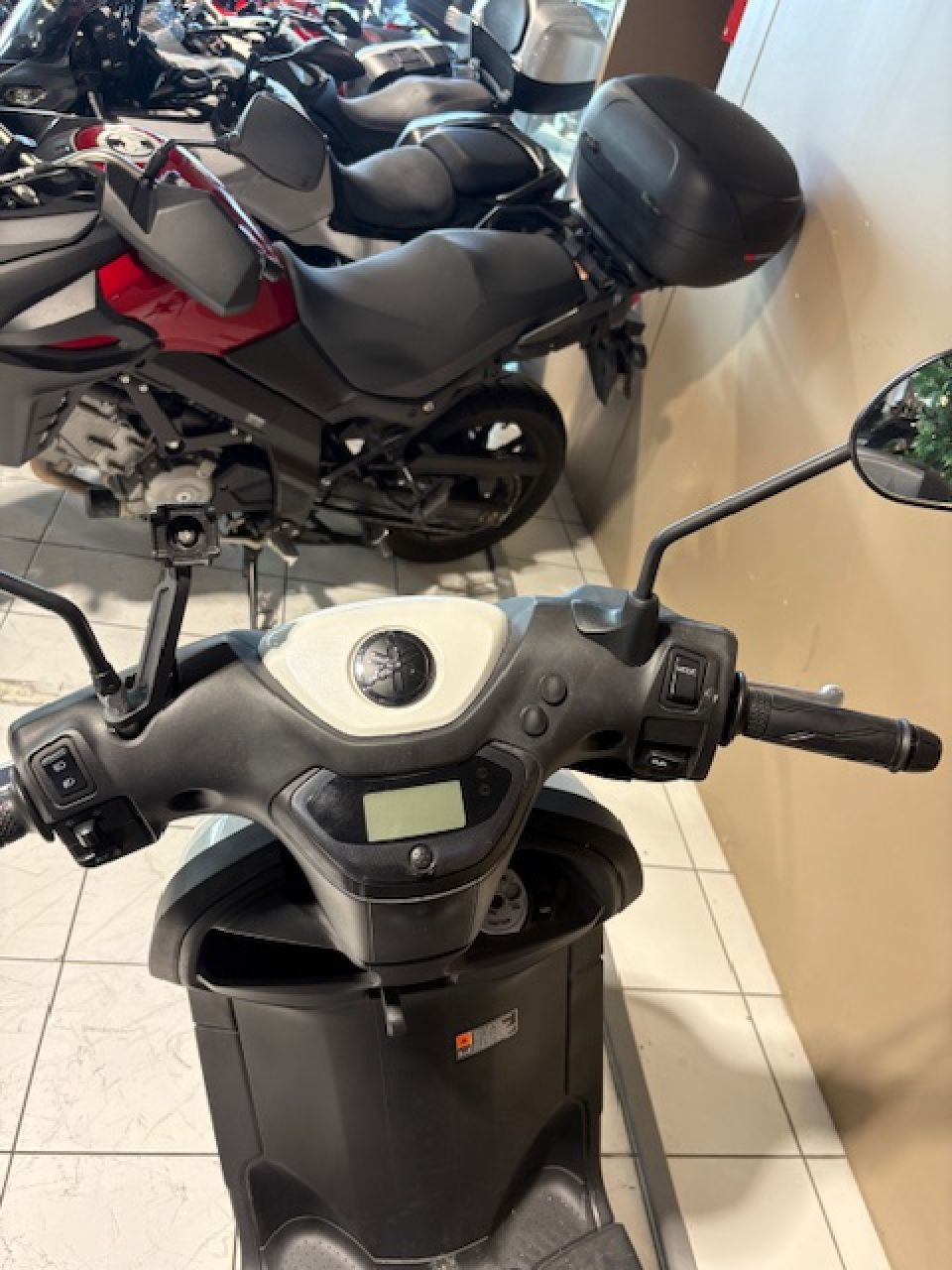 YAMAHA NEO'S EASY 50 4