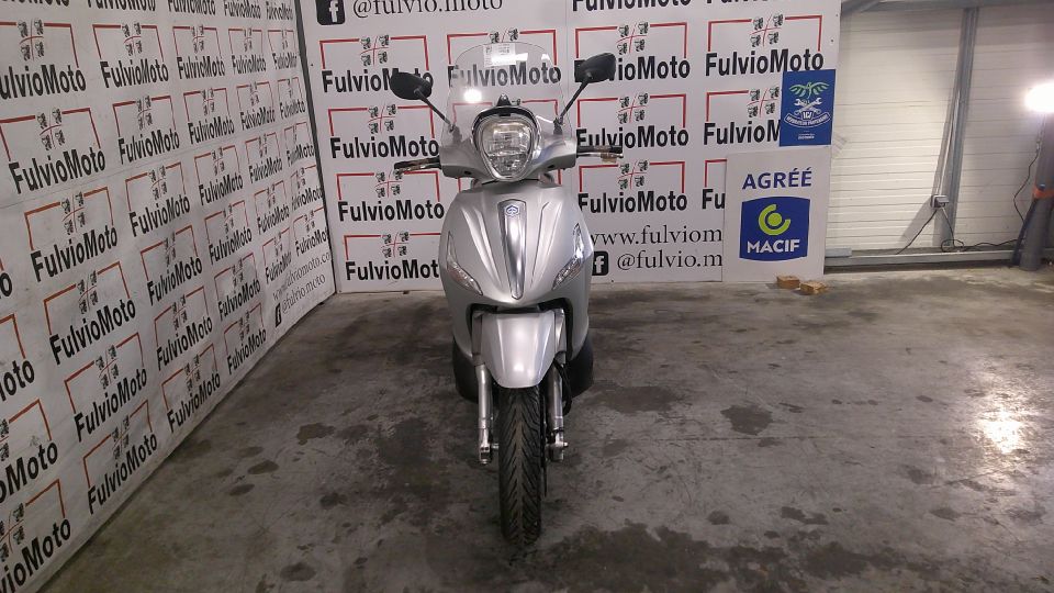 PIAGGIO BEVERLY 350 4