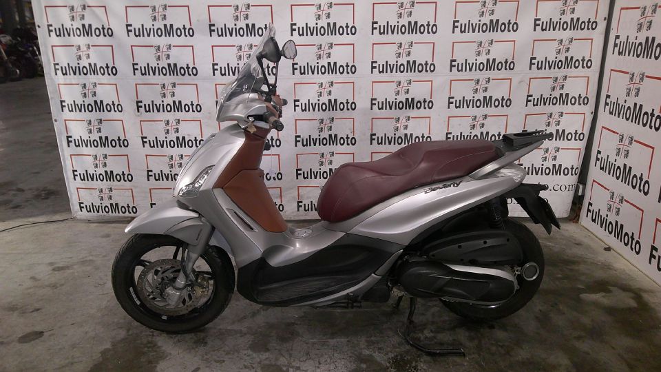 PIAGGIO BEVERLY 350 4