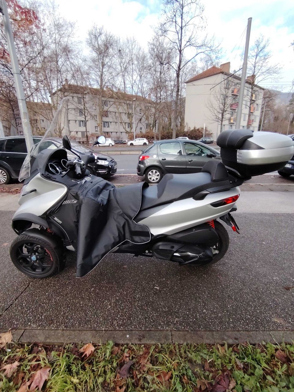 PIAGGIO MP3 500 HPE SPORT ADVANCED ABS ASR 4