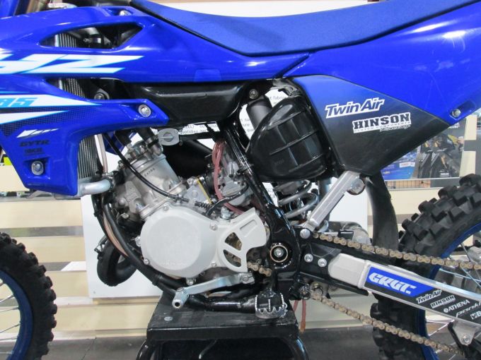 YAMAHA 85 YZ 2025 4