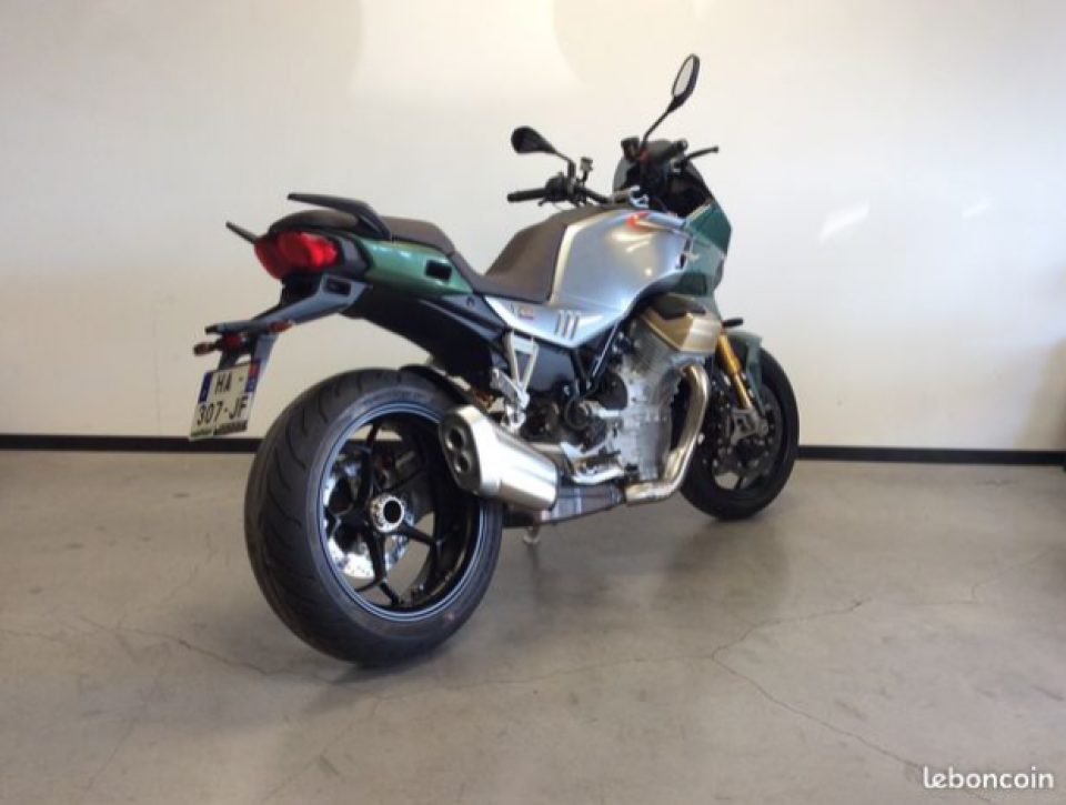 MOTO GUZZI V100  MANDELLO 4