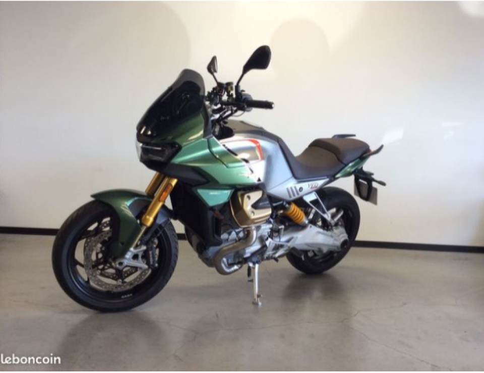 MOTO GUZZI V100  MANDELLO 4