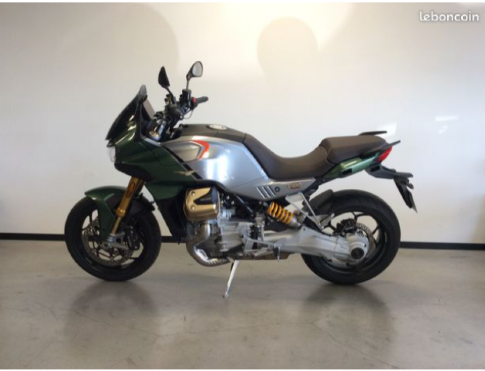 MOTO GUZZI V100  MANDELLO 4