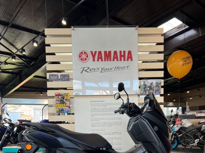 YAMAHA NMAX 125 4