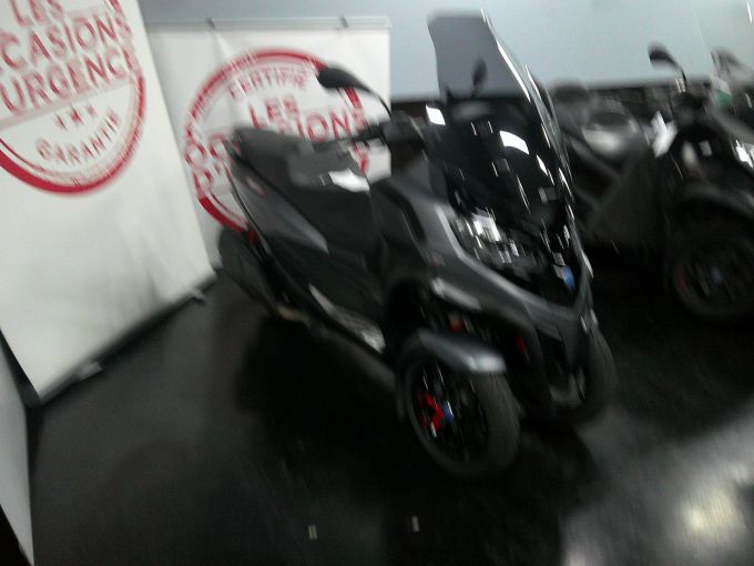 PIAGGIO MP3 400 HPE ABS ASR 4