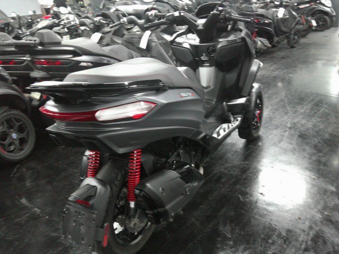 PIAGGIO MP3 400 HPE ABS ASR 4