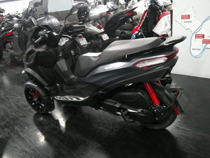PIAGGIO MP3 400 HPE ABS ASR 4