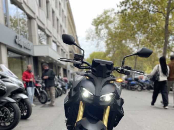 HONDA CB1000 Hornet SP 4