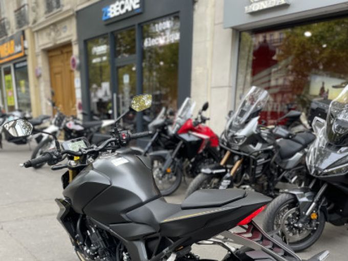 HONDA CB1000 Hornet SP 4