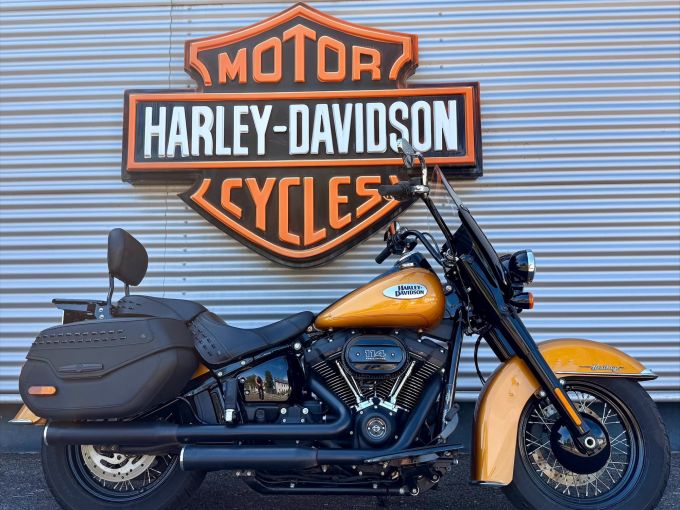 HARLEY-DAVIDSON SOFTAIL HERITAGE 1868 CLASSIC 4