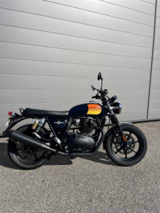 ROYAL ENFIELD Interceptor 650 - 2025