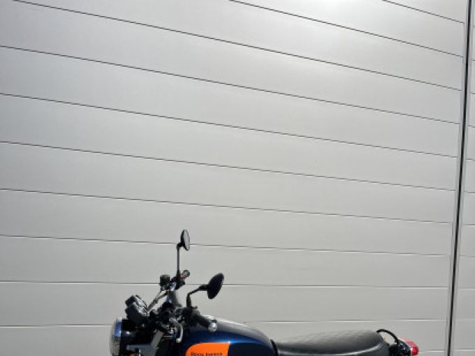 ROYAL ENFIELD Interceptor 650 4