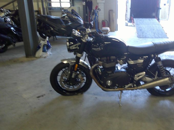 TRIUMPH SPEED TWIN 1200 4