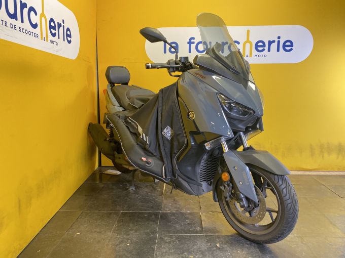 YAMAHA X-MAX 125 TECH MAX 4