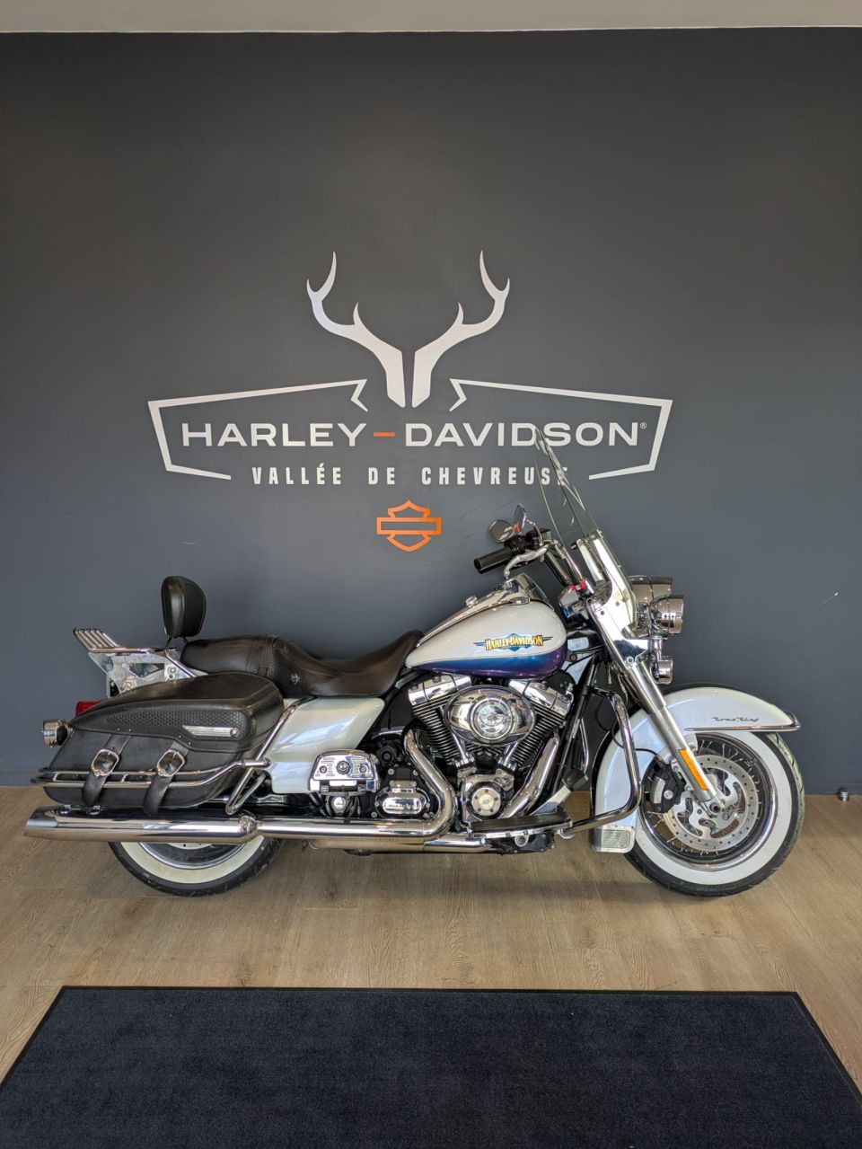 HARLEY-DAVIDSON TOURING ROAD KING 1584 CLASSIC 4
