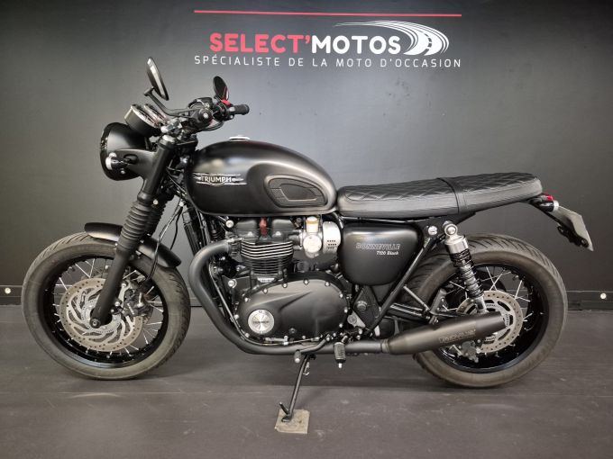 TRIUMPH BONNEVILLE T120 4