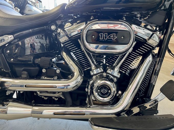 HARLEY-DAVIDSON SOFTAIL FAT BOY 1868 4