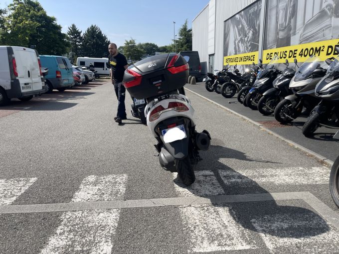 SUZUKI AN400 4