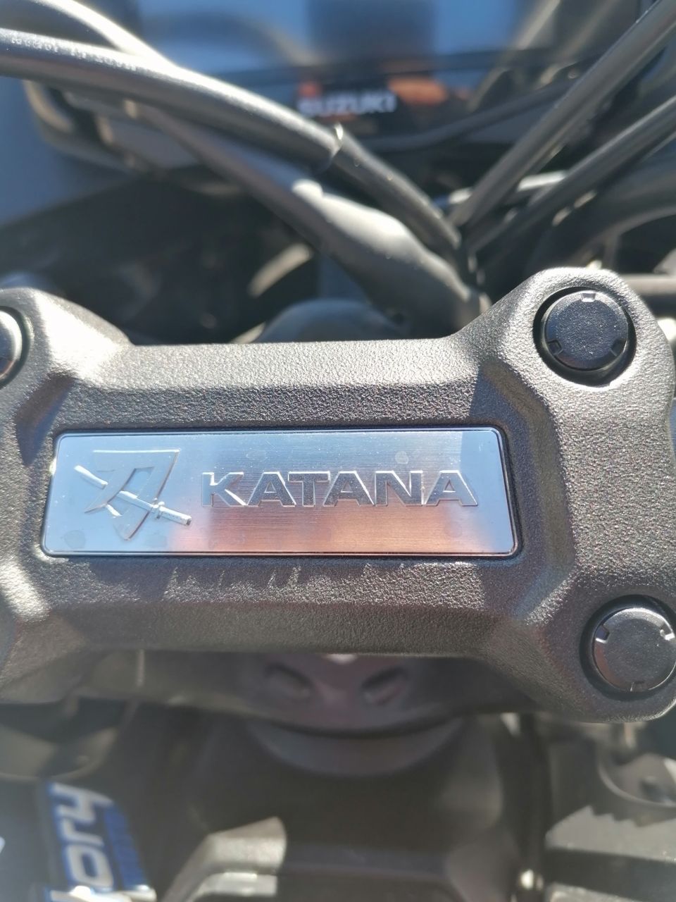 SUZUKI KATANA 1000 4