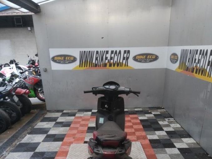 APRILIA SR 125 4