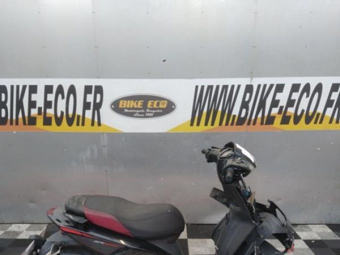 APRILIA SR 125 4