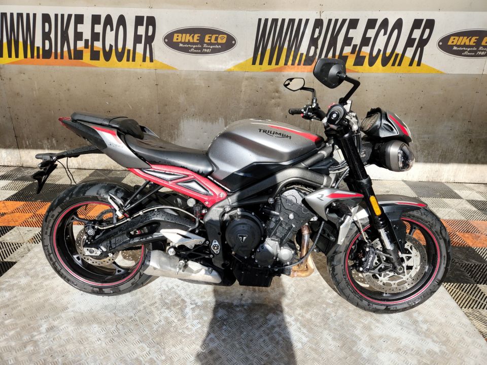 TRIUMPH STREET TRIPLE 765 R 4