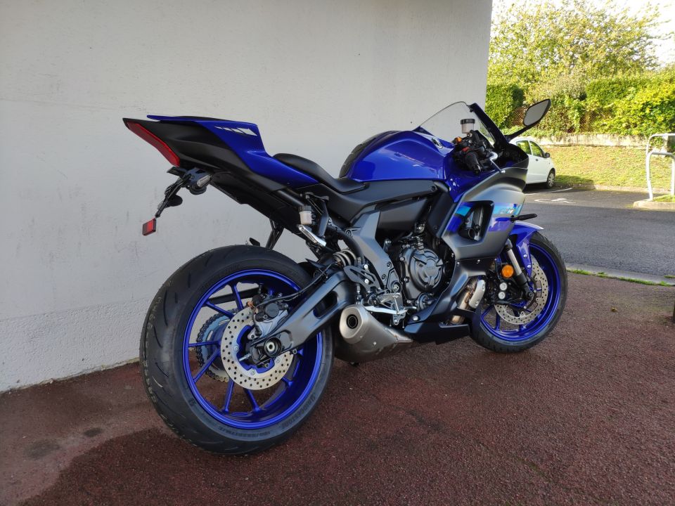 YAMAHA YZF-R7 35KW 4