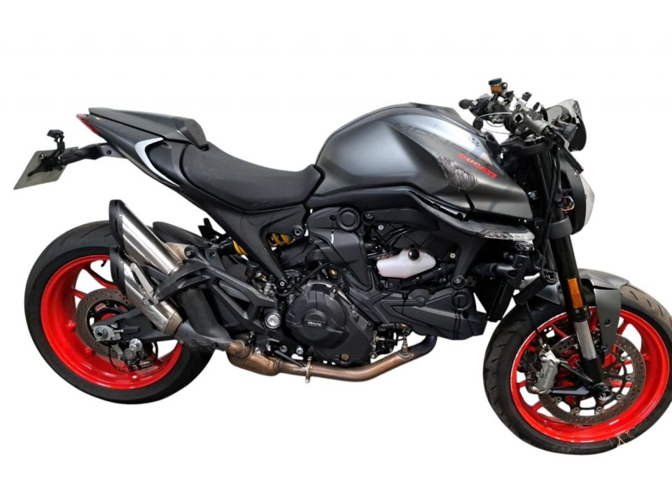 DUCATI MONSTER 900 4