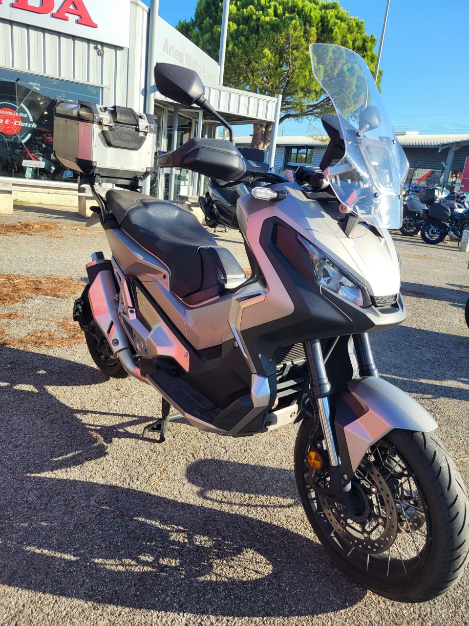 HONDA X-ADV 4