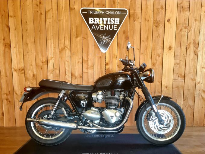 TRIUMPH Bonneville T120 Black 4