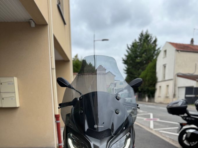 PIAGGIO MP3 530 HPE EXCLUSIVE 4