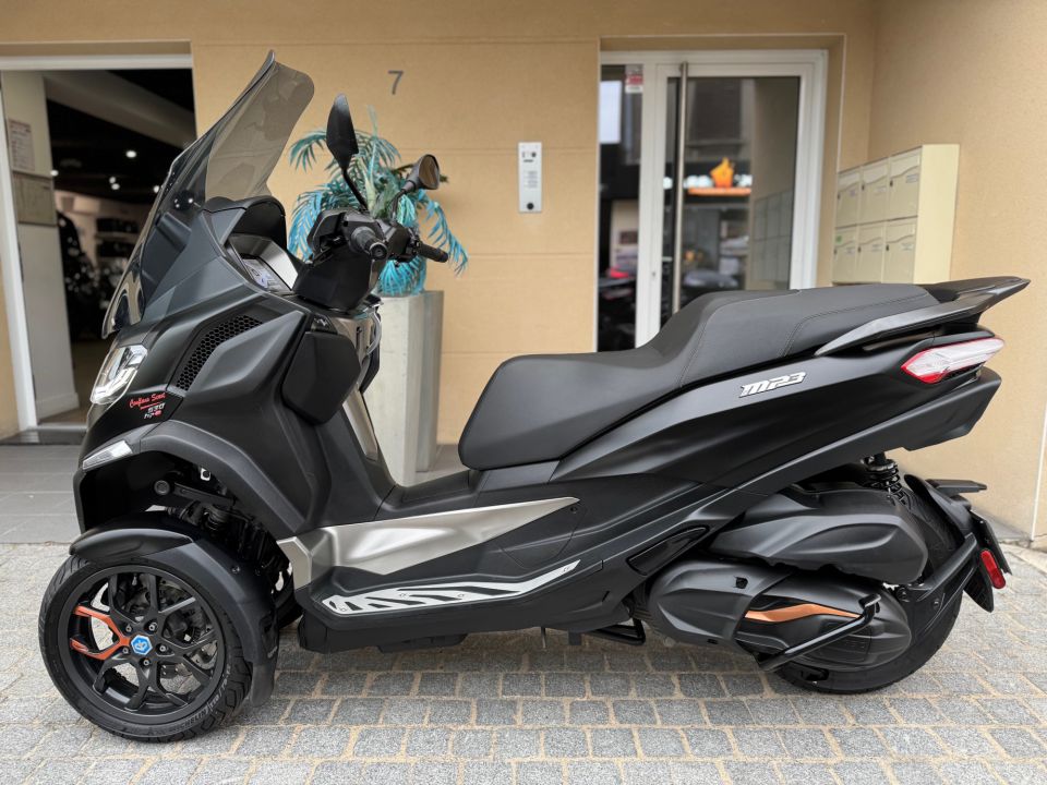 PIAGGIO MP3 530 HPE EXCLUSIVE 4