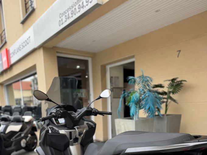 PIAGGIO MP3 530 HPE EXCLUSIVE 4