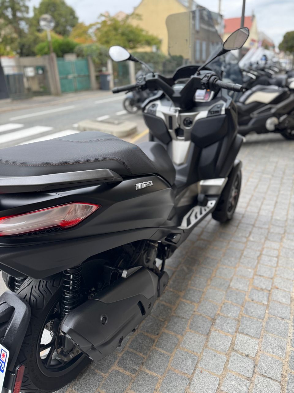 PIAGGIO MP3 530 HPE EXCLUSIVE 4