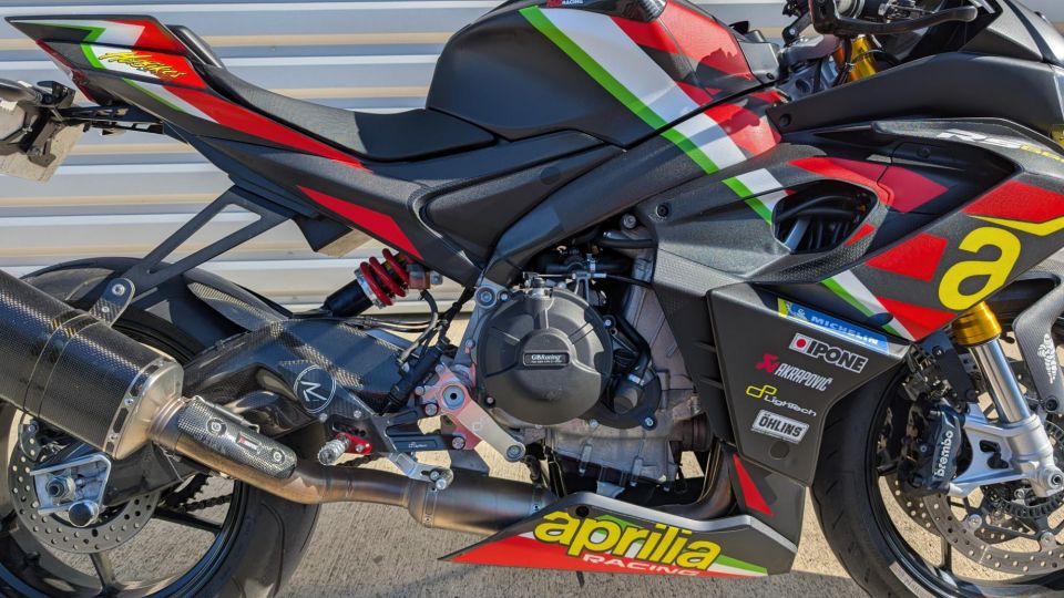 APRILIA RS 660 4