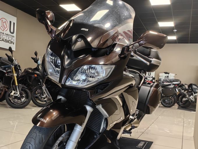 YAMAHA FJR 1300 ABS 4
