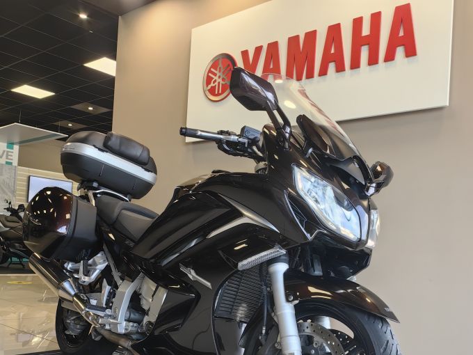 YAMAHA FJR 1300 ABS 4