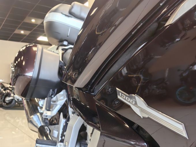 YAMAHA FJR 1300 ABS 4